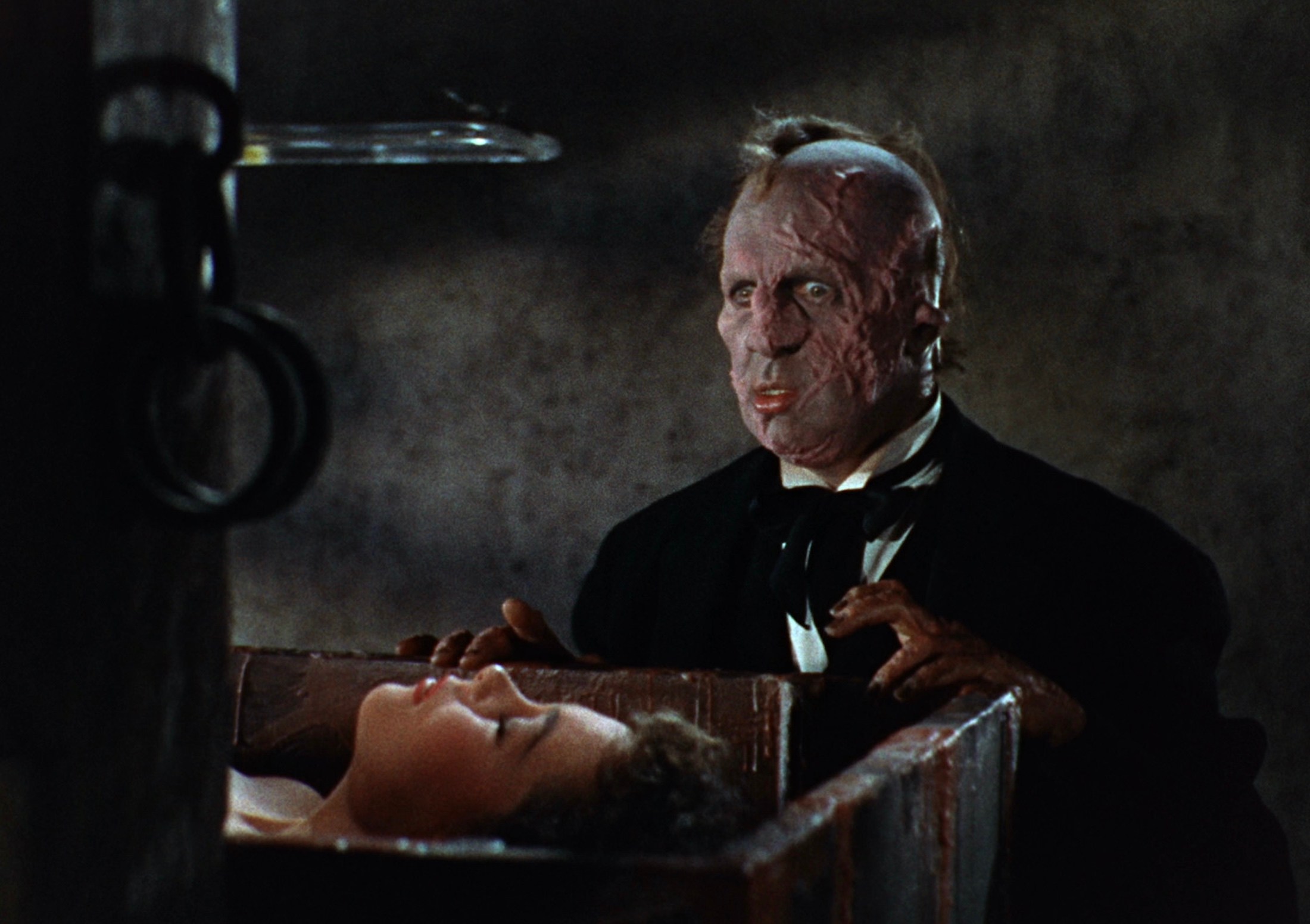 40 Horror Movies With Disabled Characters – Creepy Catalog