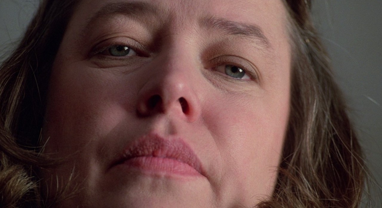 Kathy Bates in Misery (1990).