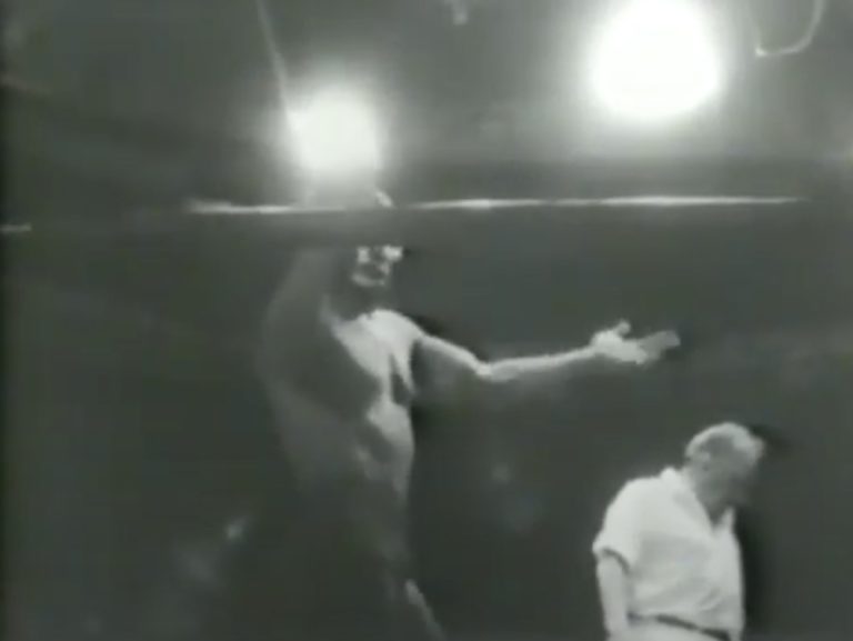 Mexican wrestling superstar Blue Demon in El Demonio Azul (1965).