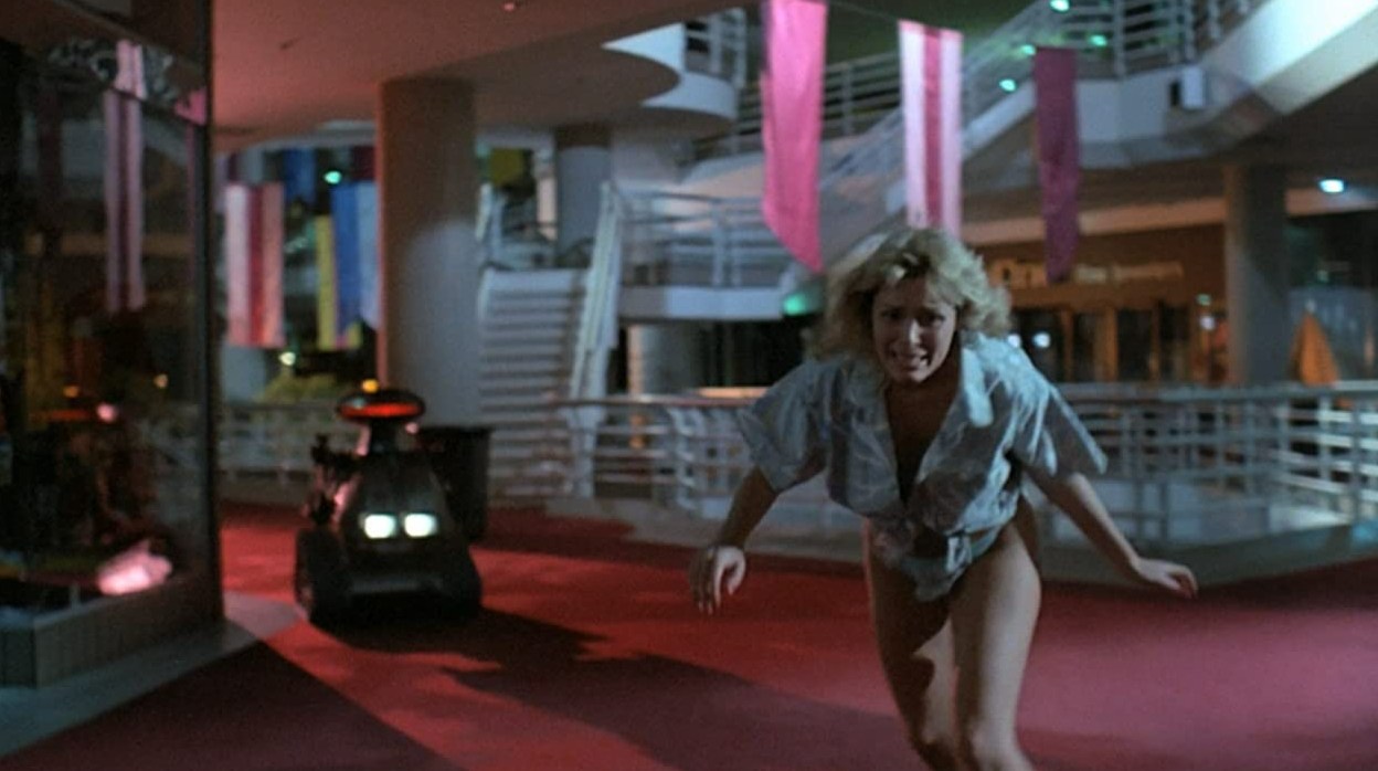 Chopping Mall (1986).