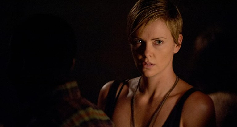Charlize Theron in Dark Places (2015).