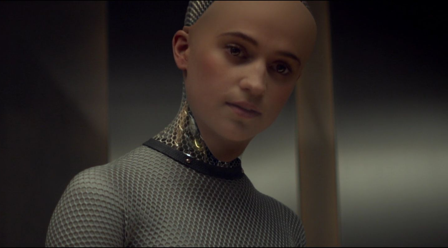 Включи ex. Алисия Викандер ex Machina. Алисия Викандер из машины. Из машины ex Machina (2015). Из машины 2015 г. (Режиссер - Алекс Гарленд)
