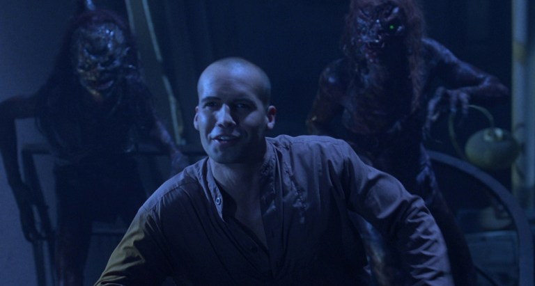 Billy Zane in Tales from the Crypt: Demon Knight (1995).