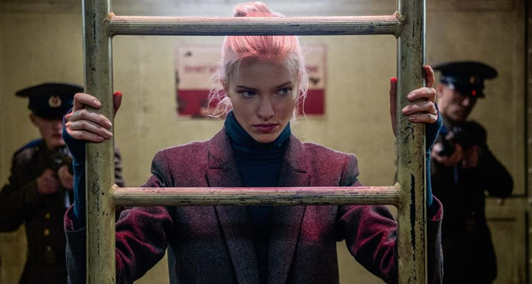 Sasha Luss in Anna (2019).