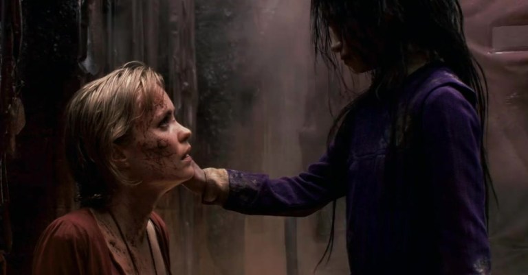 Radha Mitchell as Rose Da Silva in Silent Hill (2006).