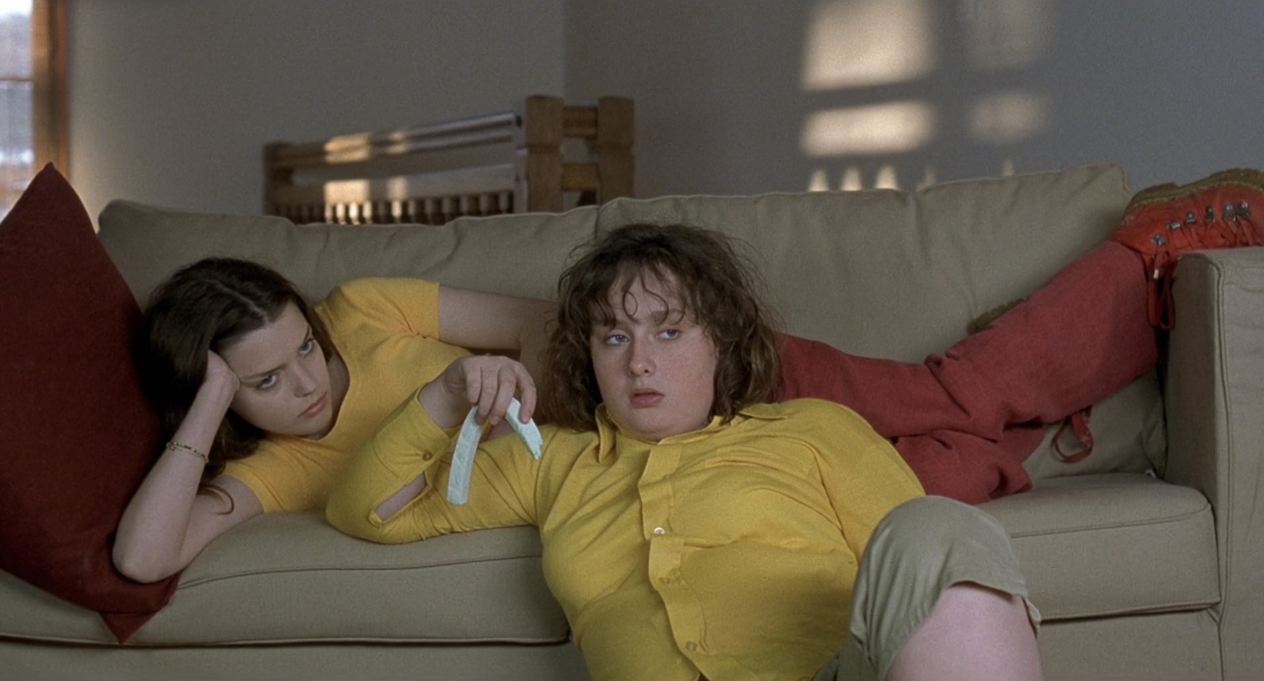 Толстая сестра. #A ma soeur 2001 фильм. Моей сестре фильм 2001. Фильм fat girl 2001. Моей сестре (à ma soeur!) – Катрин Брейя, 2001.