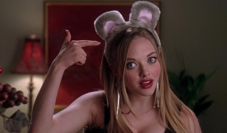 Amanda Seyfried in Mean Girls (2004)