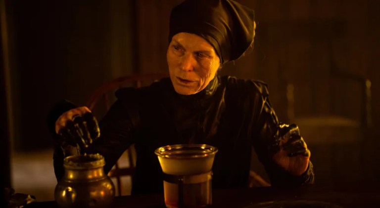 Alice Krige as The Witch in Gretel & Hansel (2020).