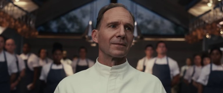 Ralph Fiennes in The Menu (2022)