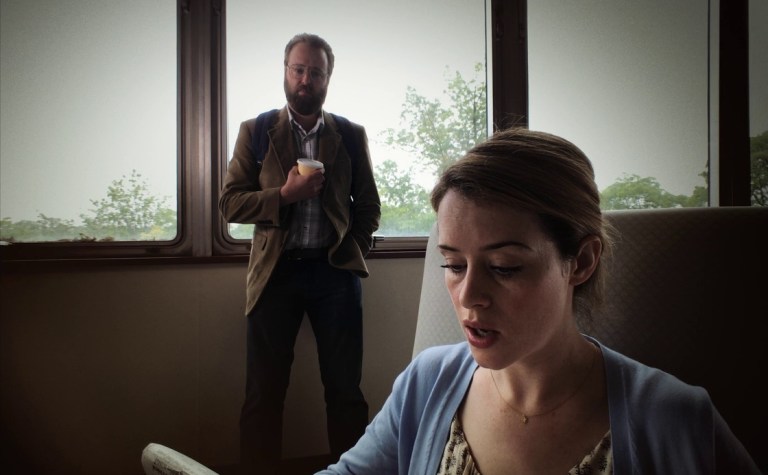 Claire Foy and Joshua Leonard in Unsane (2018).