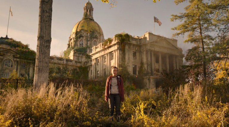 Ellie stands alone in a field in episode two of season one of The Last of Us (2023).