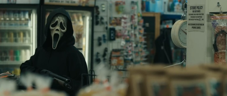 Ghostface with a shotgun in Scream VI (2023).
