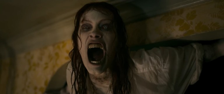 Alyssa Sutherland as Ellie in Evil Dead Rise (2023).