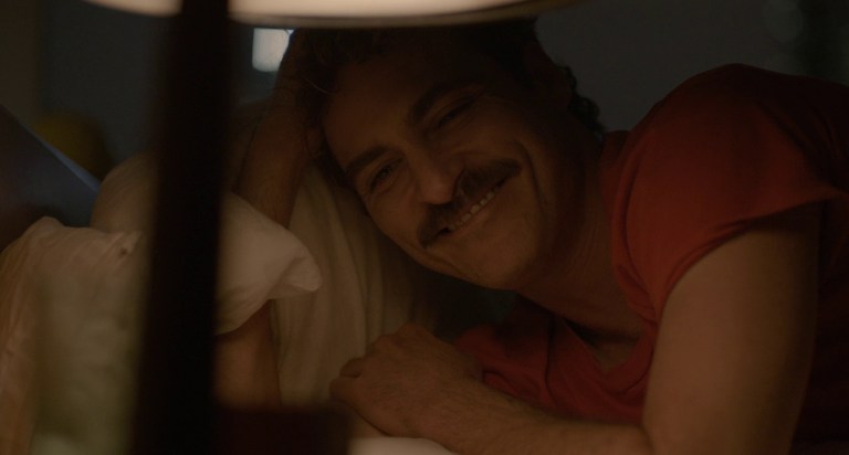 Joaquin Phoenix in Her (2013).