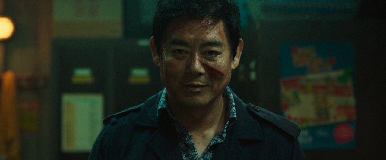 Sung Dong-il as Oh Dae-woong in Project Wolf Hunting (2022).