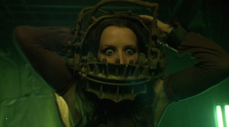 Amanda Young tries to escape from the Reverse Bear Trap in Saw (2004).