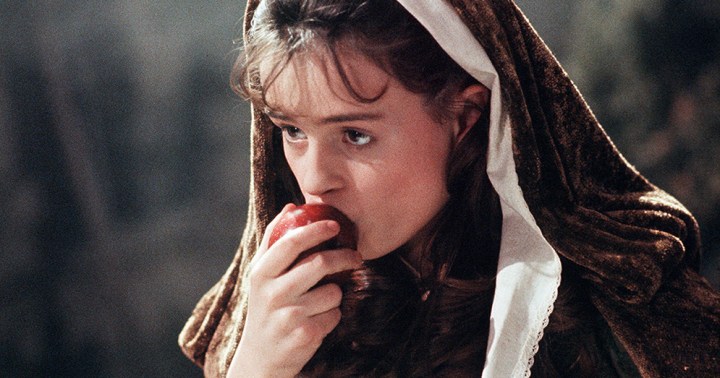 45+ Dark Coming-of-Age Horror Movies