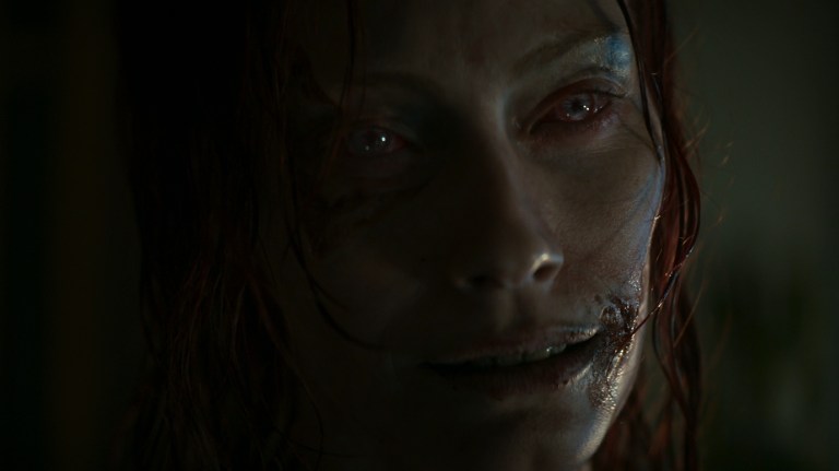 Alyssa Sutherland in Evil Dead Rise (2023).