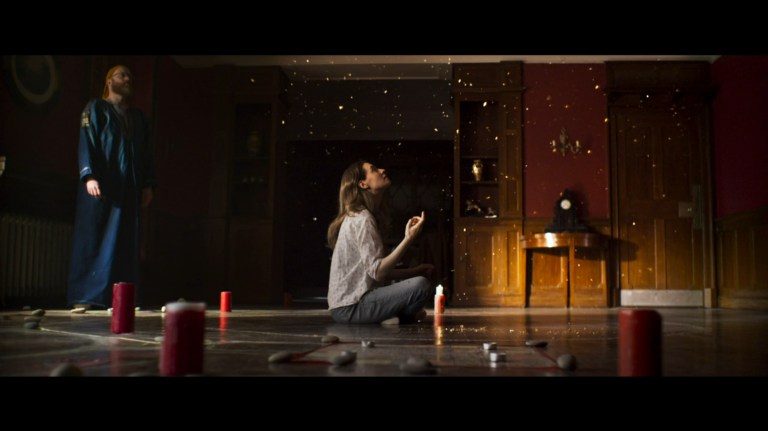 Steve Oram and Catherine Walker in A Dark Song (2016).