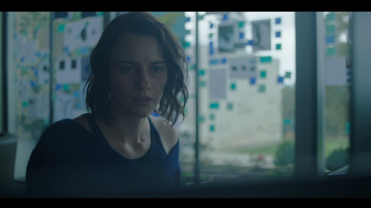 Lily Sullivan in Monolith (2022).