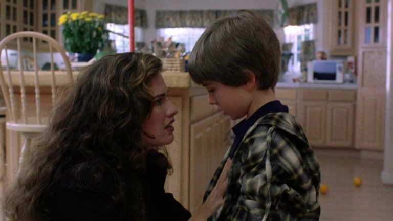 Heather Langenkamp and Miko Hughes in Wes Craven's New Nightmare (1994).