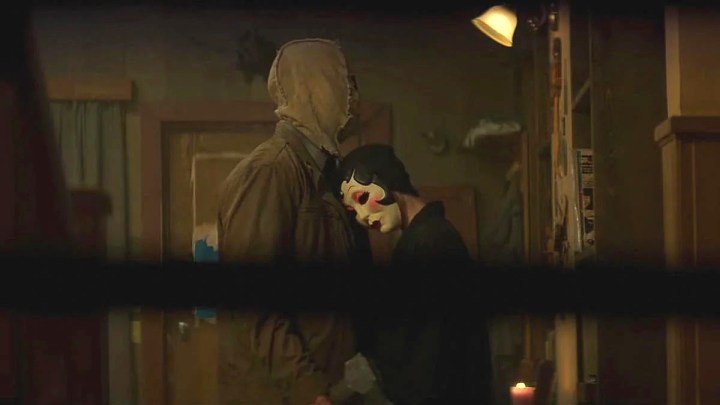 9 Unanswered Questions From ‘The Strangers: Chapter 1’