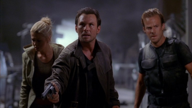 Tara Reid, Christian Slater, Stephen Dorff in Alone in the Dark (2005).