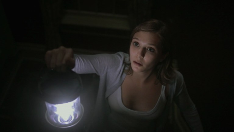 Silent House (2011)