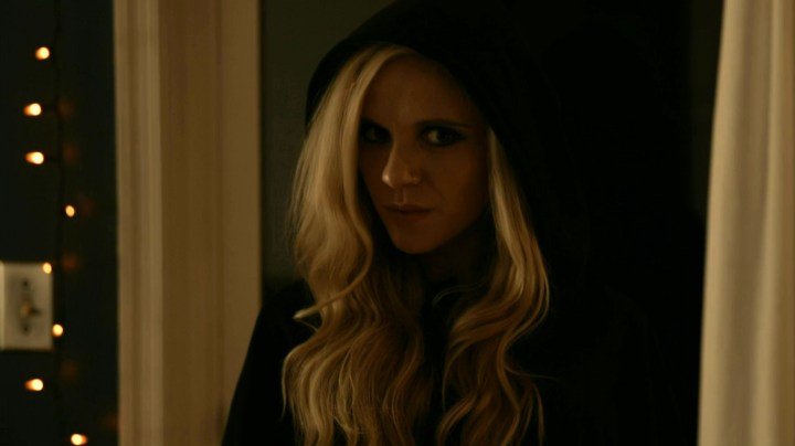 ‘The Night Time World’ Review: A Vampire Anthology Film with Mixed Results