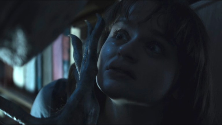 Joey King in Slender Man.