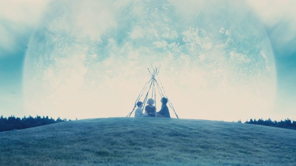 Melancholia (2011)