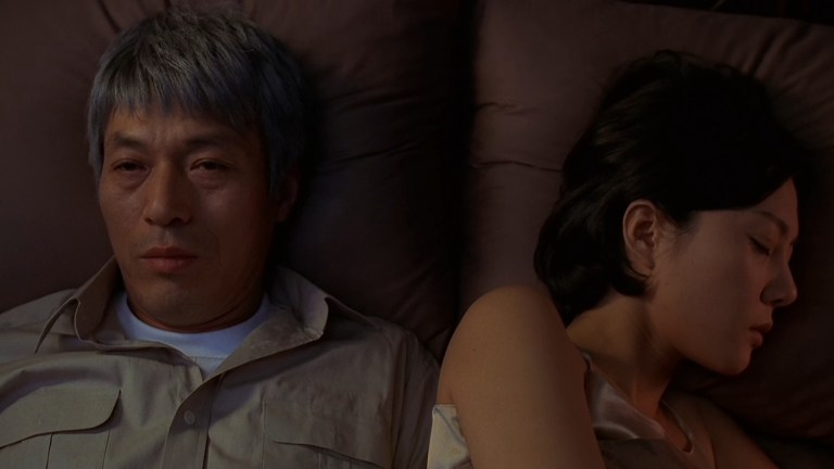 A Tale of Two Sisters (2003)