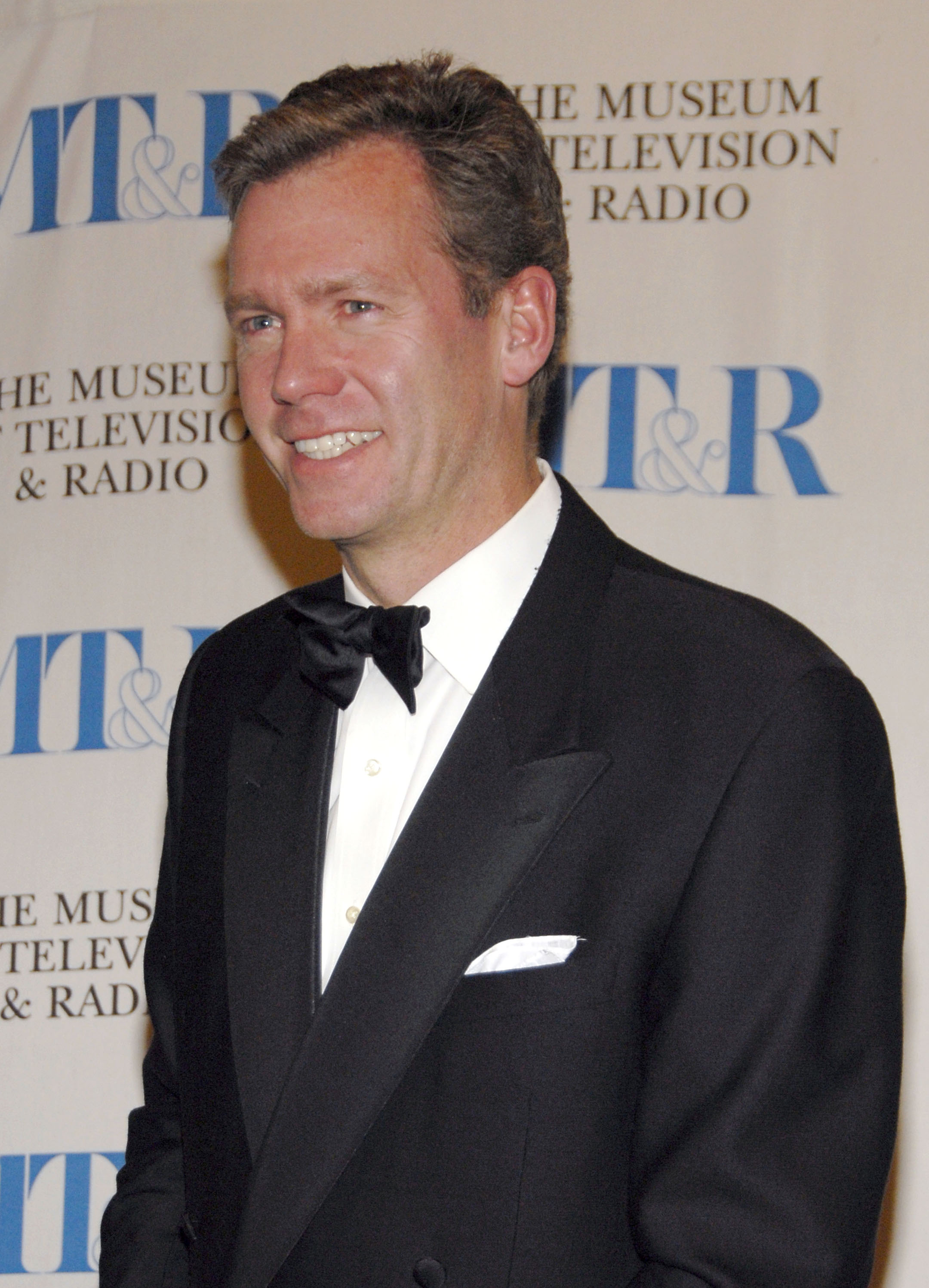 Chris Hansen posing at a gala event at the Waldorf Hotel in New York City in 2007