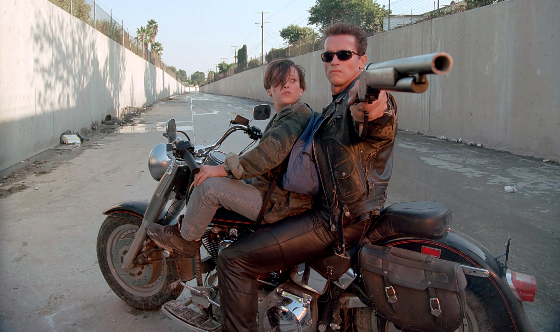 Scene from Terminator 2: Judgment Day (1991)