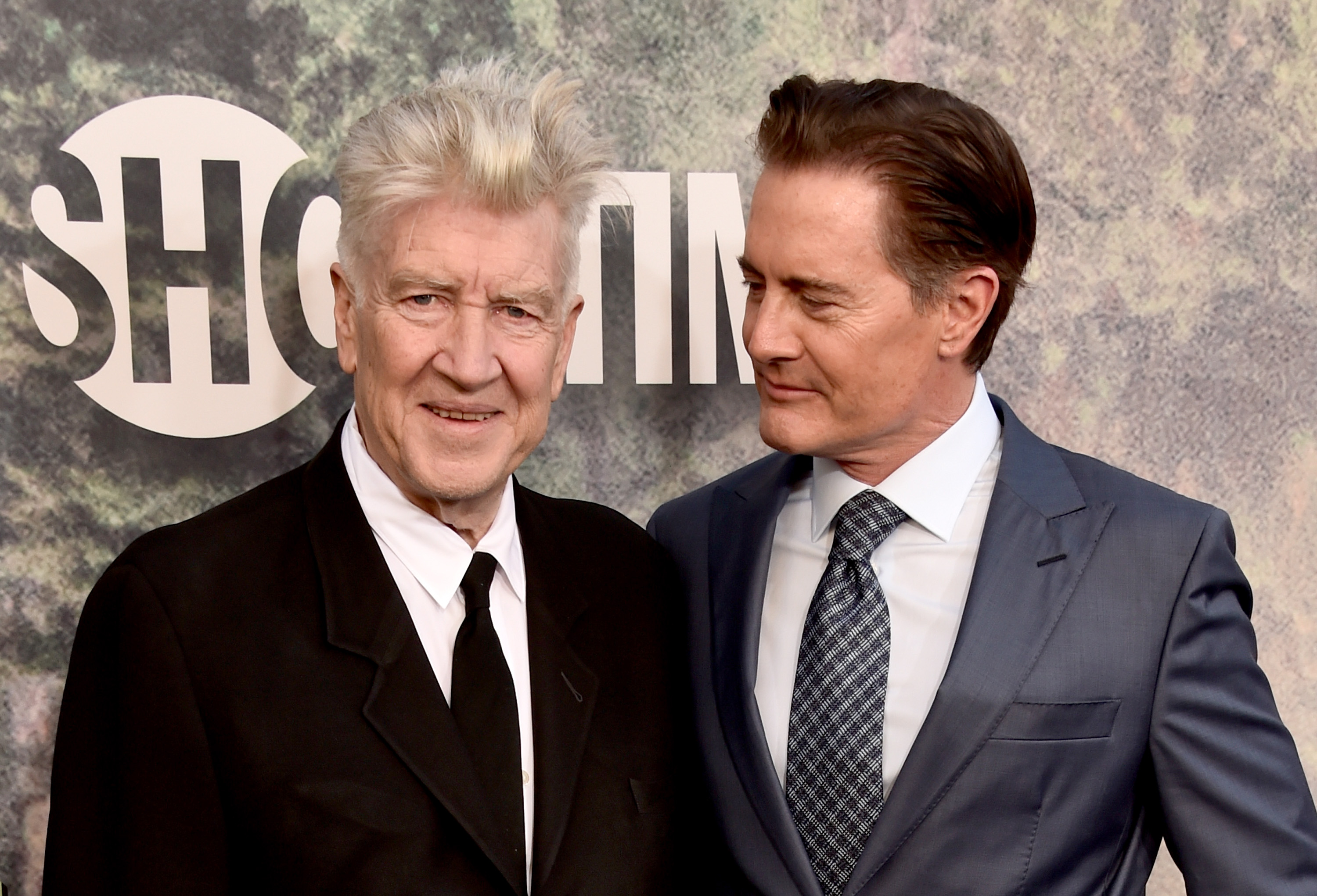 Kyle MacLachlan and David Lynch standing together at the Twin Peaks Showtime premiere in Los Angeles