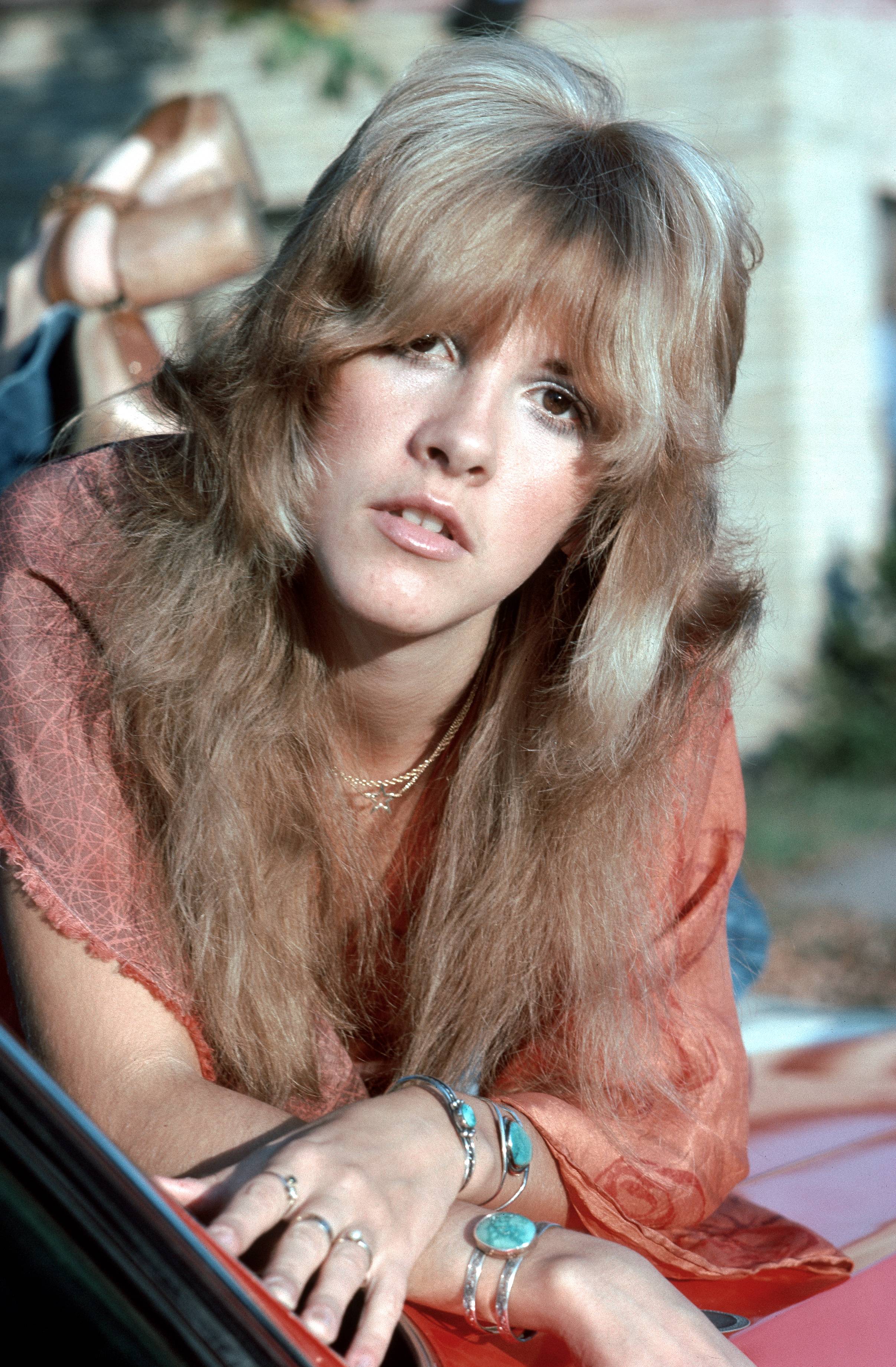Stevie Nicks posed with Fleetwood Mac in 1975