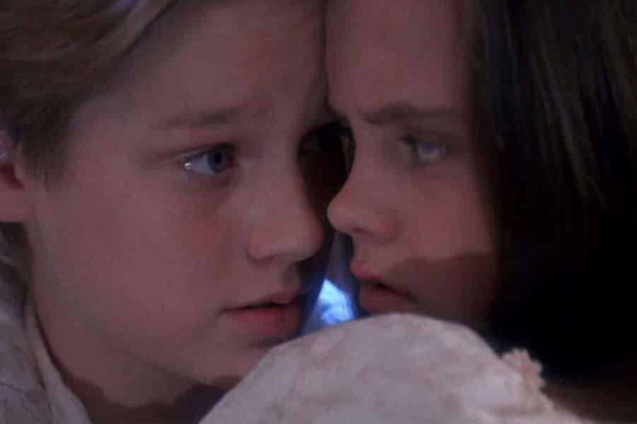Casper and Thackery Binx Were the 90s Kids' First Movie Crushes, and Devon Sawa Still Hears About It