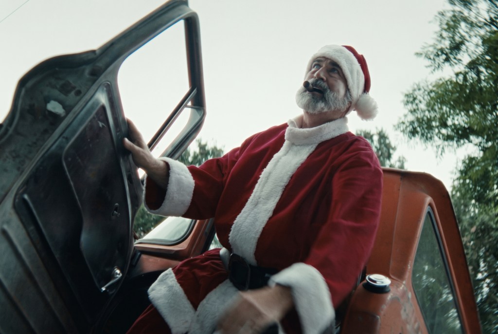 'Christmas at the Kringles' Pits a Suburban Dad and a Badass Santa Against a Family of Holiday-Obsessed Cultists