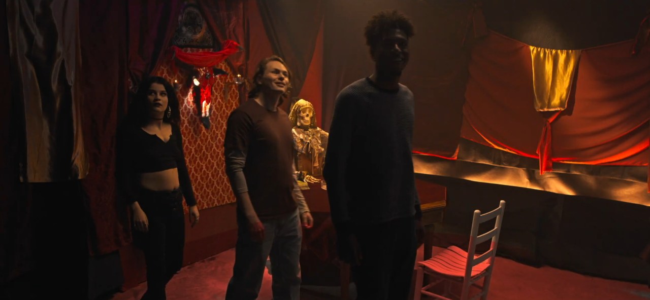 Paranormal Investigators Visit a Haunted Attraction and Are Terrorized by a Giant Clown and His Brother in 'Hellbilly Hollow', Now on VOD