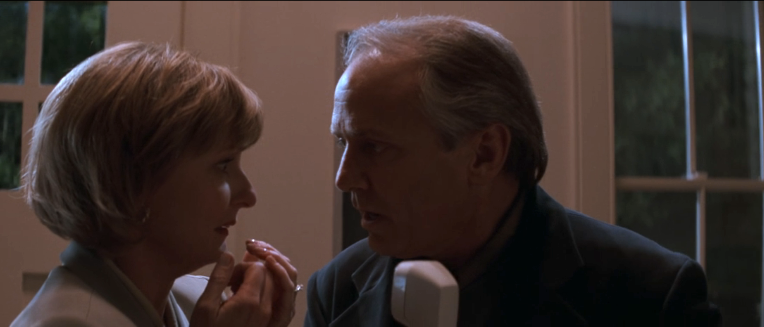 A scene from the 1996 horror film Scream