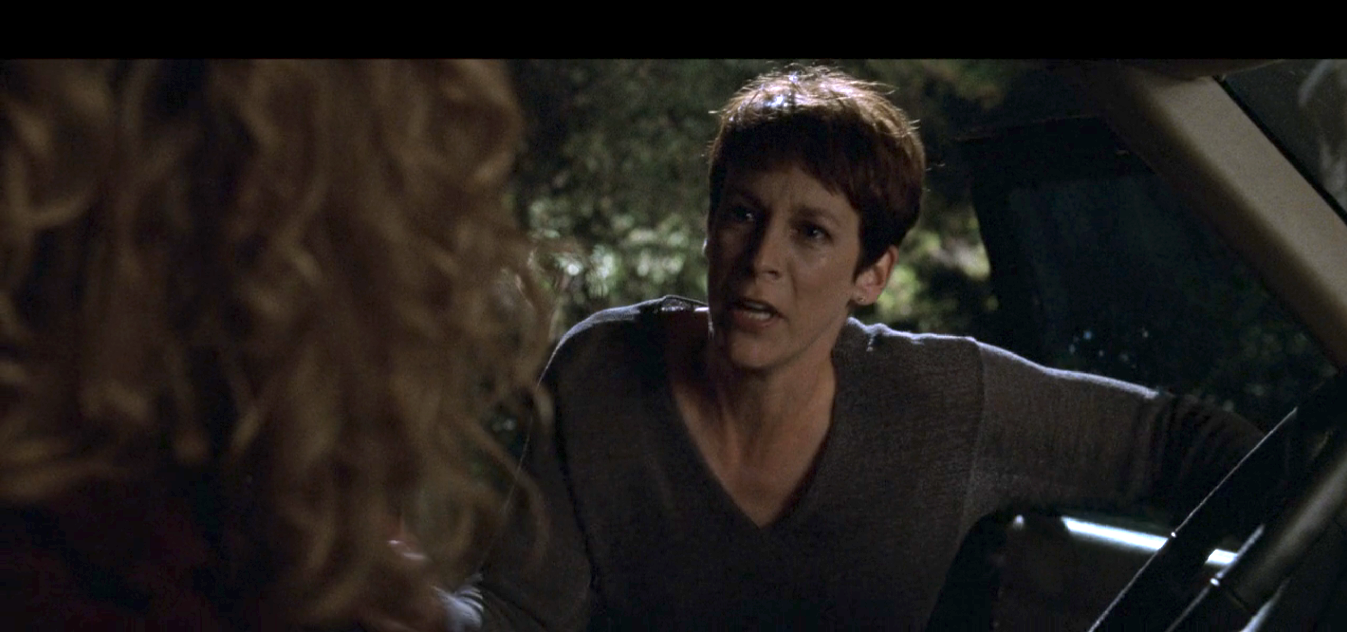 A still from the 1998 horror film Halloween: H20